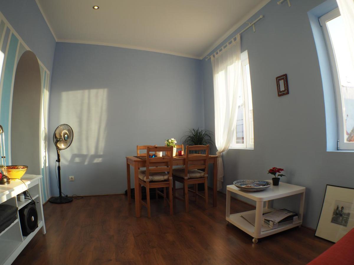 Cosy Appartment W/ Terrace In The Old City Centre مالقة المظهر الخارجي الصورة
